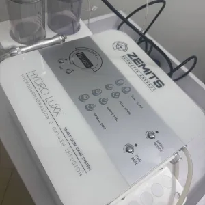 Апарат Zemits Hydro Luxx для гідродермабразії та кисневої інфузії