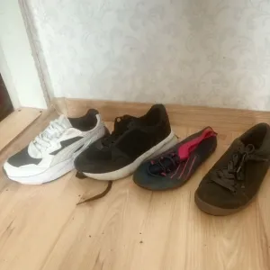 Кросівки Puma та жіноче взуття 38 розмір (24.5 см)