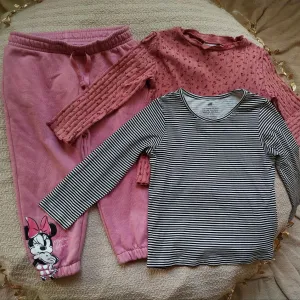 Набір дитячого одягу H&M 98 см (2-3 роки): штани, лосини, кофтинки та світшот