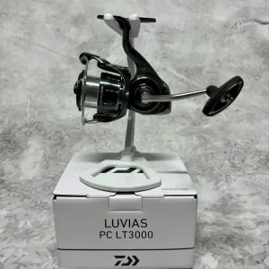 Котушка Daiwa 24 Luvias PC LT3000 (2024)