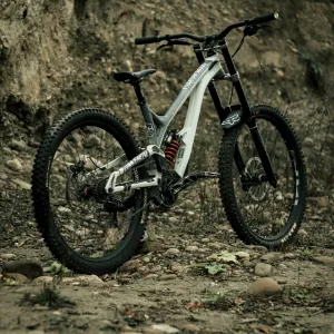 Commencal Supreme DH V4 2022 Размер L