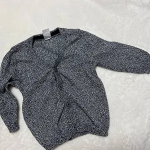 Кардиган H&M для детей 6-9 месяцев