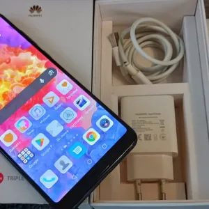 HUAWEI P20 Pro 6/128GB (камерафон) полный комплект