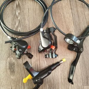 Гальма дискові Shimano BR-MT200 перед + зад