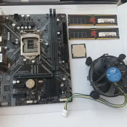 Комплект: Материнская плата GIGABYTE H310M, процессор Intel i3-9100, 16GB RAM