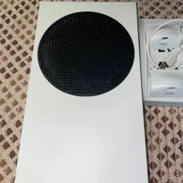 Игровая приставка Xbox Series S 2023