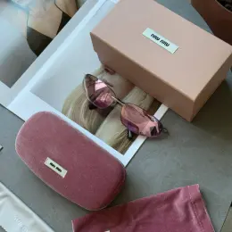 Miu Miu Rose/Silver SMU A50-F 1BC-08H1 Очки солнцезащитные