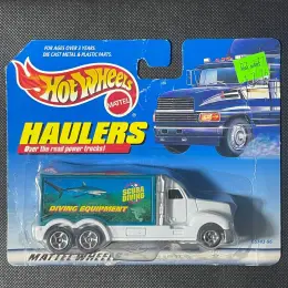 Hot Wheels Haulers Scuba Diving Truck