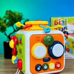 Интерактивный бизикуб WToys 48658 с озвучкой на украинском языке