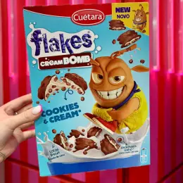 Готовий сніданок Cuetara Chococ Flakes Cream Bomb 350г