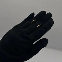 Золотые серьги 0.93 г