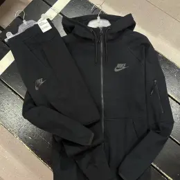 Костюм Nike Tech Fleece