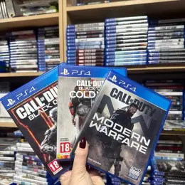 Набор игр Call of Duty: Black Ops III, Call of Duty: Cold War, Call of Duty: Modern Warfare для PS4