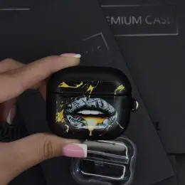 Чохол для AirPods Pro 3 з дизайном "Губи з грошима"