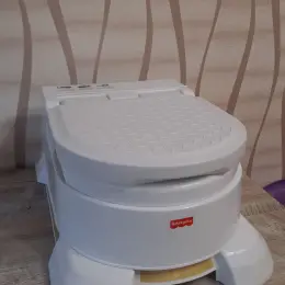 Детский горшок Fisher-Price 4-в-1 с интерактивными функциями