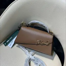 Шкіряна сумка Karl Lagerfeld