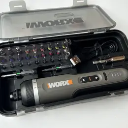 Аккумуляторная отвертка Worx WX242 с насадками в кейсе