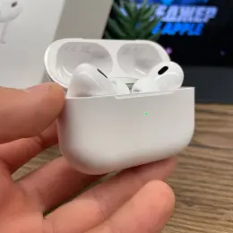 Apple AirPods Pro 2 (Type-C)