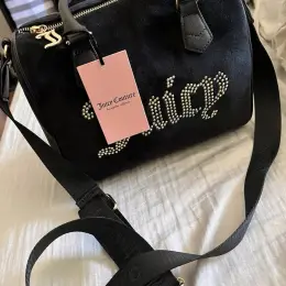 Сумка Juicy Couture черная с логотипом