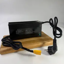 Регулируемый блок питания/зарядное устройство 1300W 12-32V