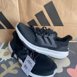 Кроссовки мужские Adidas Ultraboost 22 Performance Black
