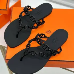 Шльопанці Hermes чорні