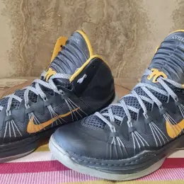 Баскетбольные кроссовки NIKE Hyperdunk р. 45,5
