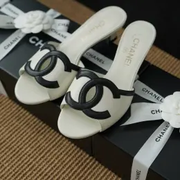 Chanel Mules жіночі шкіряні літо 2026