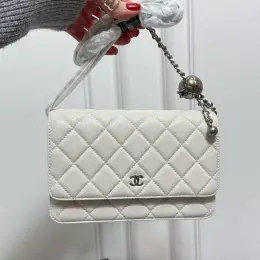 Сумка клатч Chanel WOC біла