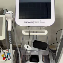 Діодний лазер ENDYMED PURE laser