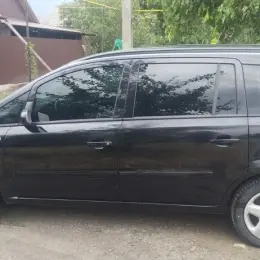 Opel Zafira 2007 дизель