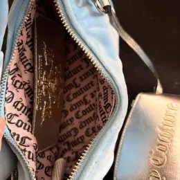 Сумка Juicy Couture блакитна велюрова