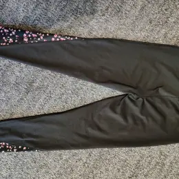 Лосини Twilfit Nova Tights для спорту та їзди на велосипеді