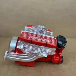 Мініатюрна модель двигуна V8 Cison Engines