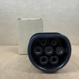 Розетка для електромобіля Type 2