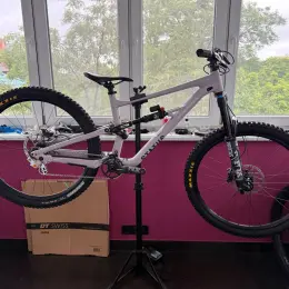 Specialized Status 140 S3/M 2021 Enduro Bike