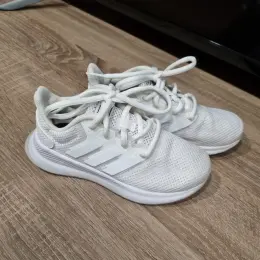 Кросівки Adidas, 28 розмір, устілка 17,5 см