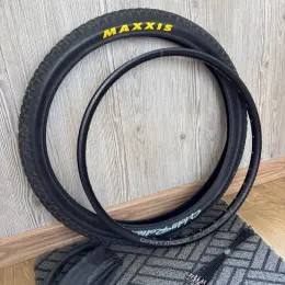 Обод Dartmoor Shark 24 + покришка Maxxis Holy Roller 24 x 2.40 + спиці Dartmoor Sandvik