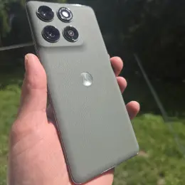 Motorola Edge 60 Pro 12/512 GB