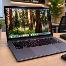 MacBook Pro 2019 15.4" Intel Core I9-9880H, 16GB RAM, 500GB SSD
