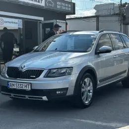 Skoda Octavia Scout II покоління/A7 2014 Дизель 2.0л Автомат Сірий
