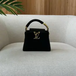 Louis Vuitton Capucines Mini Black/Gold Шкіра