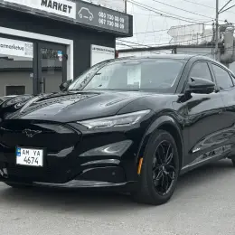 Ford Mustang Mach-E 2021 Чорний Електро 76.0 кВт*г
