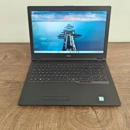 Ноутбук Fujitsu LifeBook E558 Intel Core i7-8550U 8GB DDR4 256GB SSD 15.6" FHD IPS