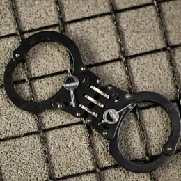Наручники Masolet black из закаленной стали К-70