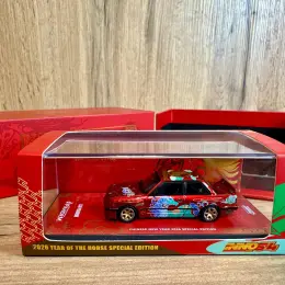 Коллекционная модель Inno64 BMW M3 E30 Chinese New Year Special Edition
