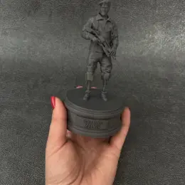 Ростовая фигурка Артем / Мельник по мотивам игры METRO REDUX, 10-15 см, пластик PLA/PETG
