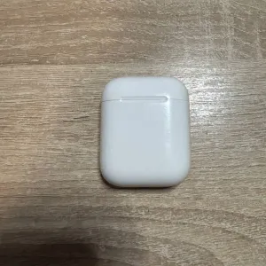 Apple Airpods 2(A2031/A1602)