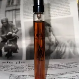 Оригінальна мініатюра парфумів Yves Saint Laurent Black Opium 10 мл