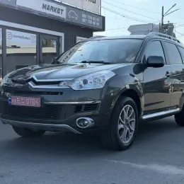 Citroen C-Crosser 2012 Дизель 2.2л Автомат Полный привод Серый
